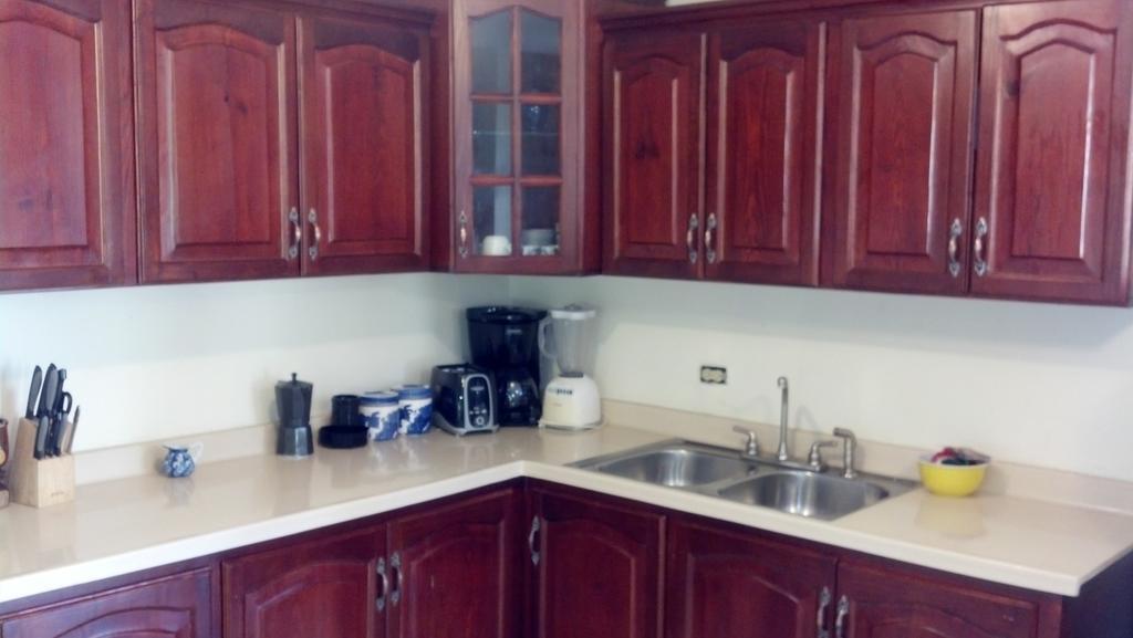 הוסטל סנטיאגו דה לוס קבאלרוס Sana El Jardin Secreto מראה חיצוני תמונה